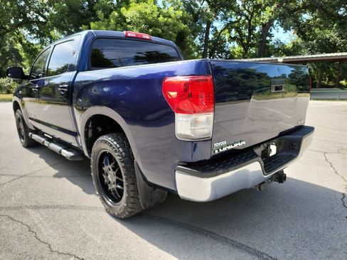 Used 2011 Toyota Tundra 2WD CrewMax w/ Tow Pkg image 5
