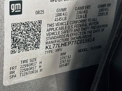 Used 2026 Chevrolet Trax LT FWD image 12