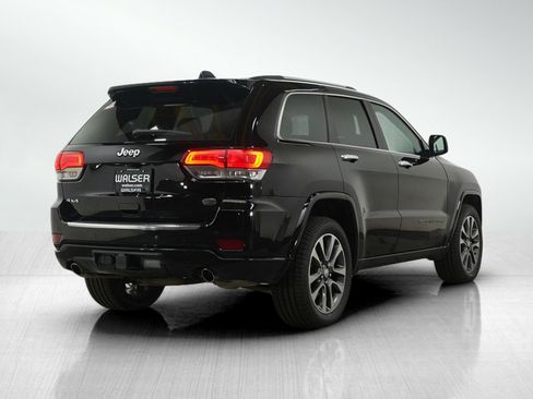 Used 2018 Jeep Grand Cherokee Overland image 5
