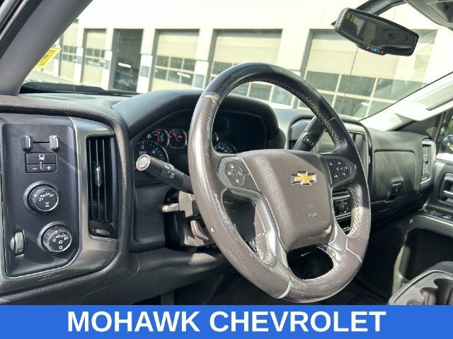 Used 2018 Chevrolet Silverado 1500 LT w/ All Star Edition AWD/4WD image 10