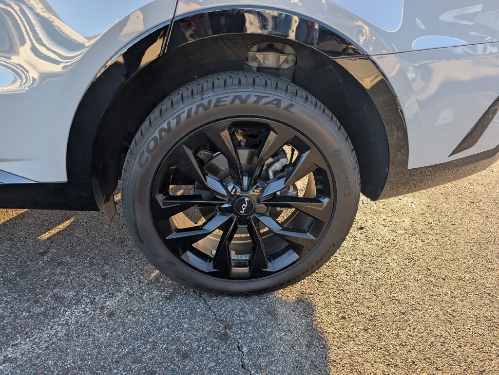 Used 2023 Kia Sorento SX AWD/4WD image 22