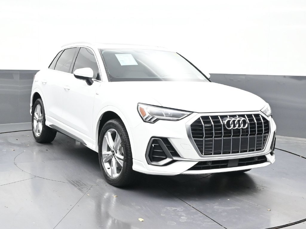 Used 2023 Audi Q3 2.0T Premium AWD/4WD image 7
