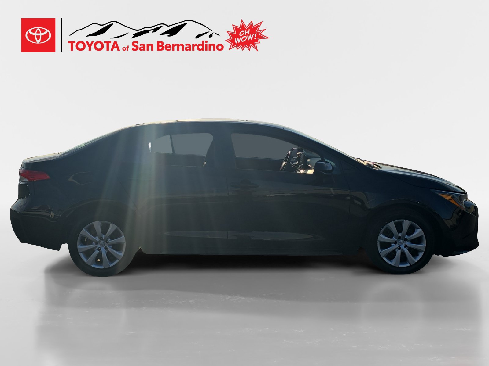 Certified 2025 Toyota Corolla LE FWD image 6