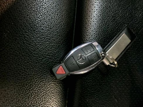 Used 2017 Mercedes-Benz GLC 300 GLC 300 image 14