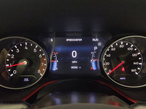 Used 2018 Jeep Compass Trailhawk w/ Safe & Security Group AWD/4WD image 23