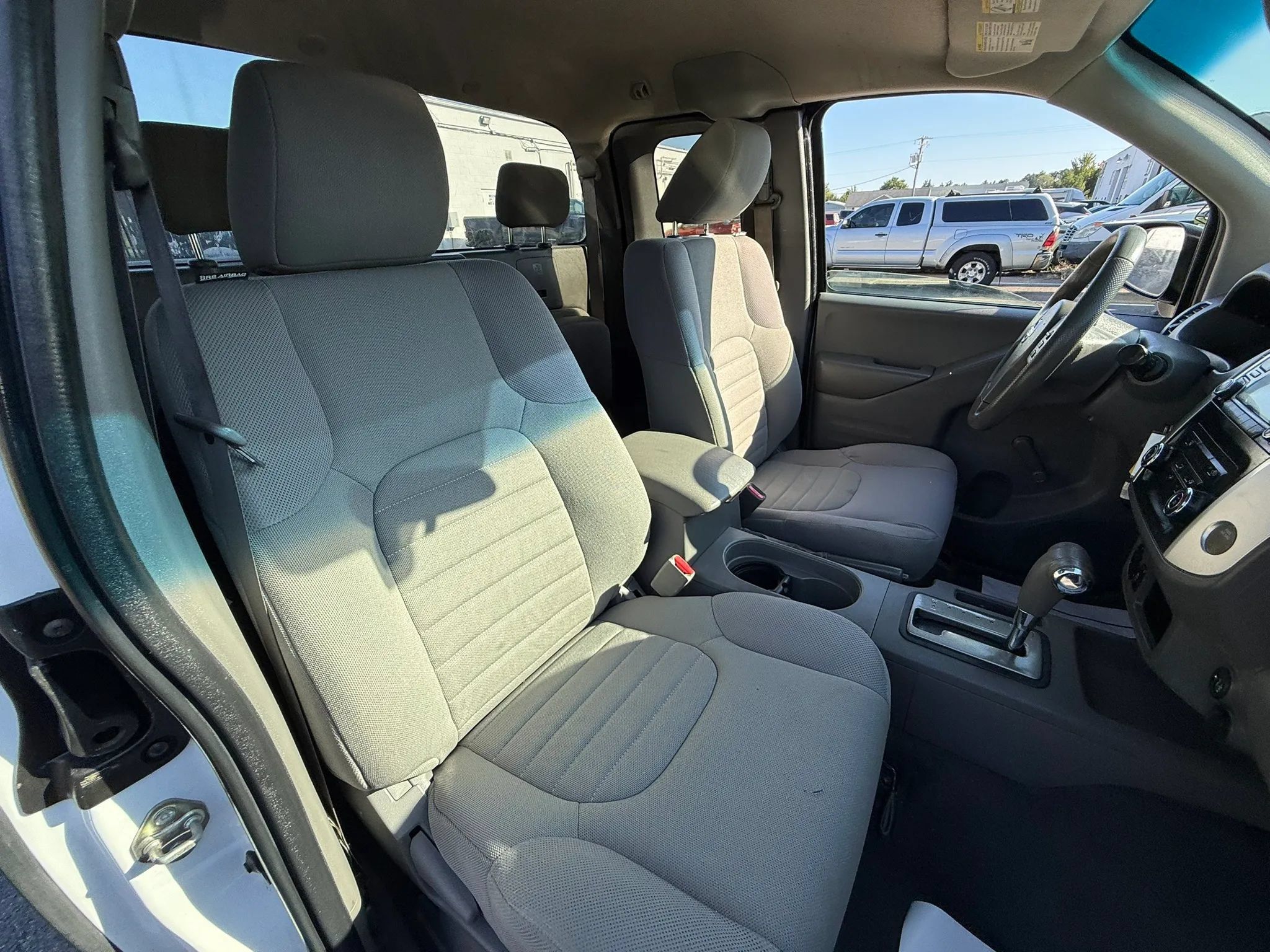 Used 2018 Nissan Frontier S w/ Work Truck Package RWD image 29