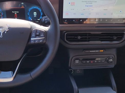 New 2025 Ford Bronco Sport Outer Banks w/ Outer Banks Tech Package+ image 18