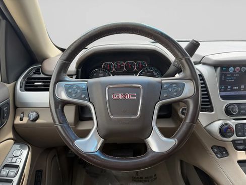 Used 2019 GMC Yukon XL SLT w/ Open Road Package RWD image 21
