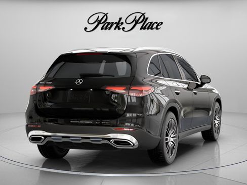 Used 2026 Mercedes-Benz GLC 300 image 19
