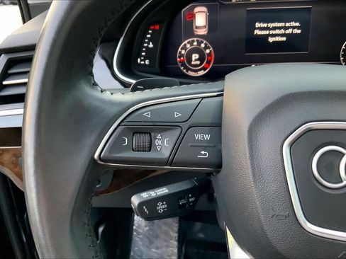 Used 2018 Audi Q7 3.0T Prestige AWD/4WD image 23