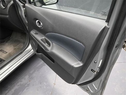 Used 2014 Nissan Versa Note SV w/ SL Package image 30