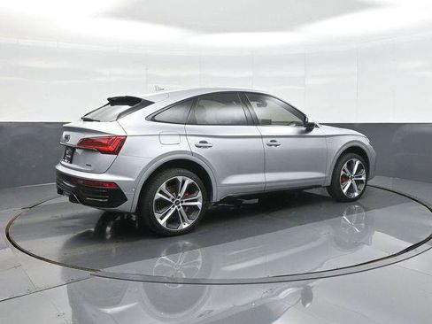 Used 2024 Audi Q5 2.0T Prestige w/ Prestige Package AWD/4WD image 7