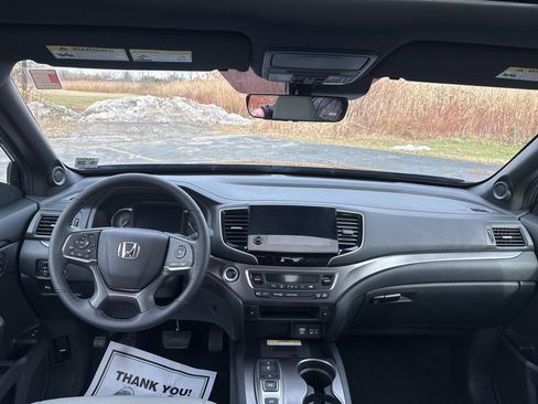 Used 2023 Honda Passport EX-L image 11