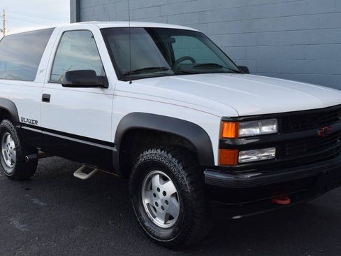 Used 1994 Chevrolet Blazer 4WD image 18