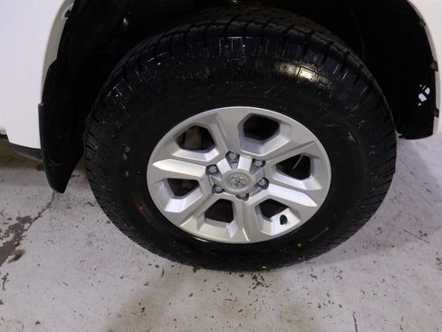 Used 2023 Toyota 4Runner SR5 image 42