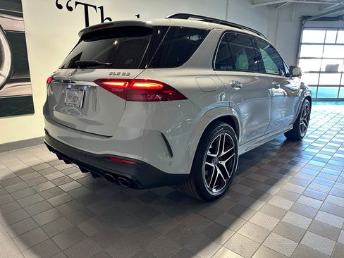 Certified 2024 Mercedes-Benz GLE 53 AMG 4MATIC image 4