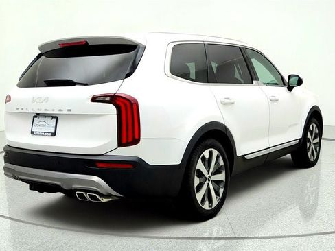 Used 2022 Kia Telluride EX w/ EX Premium Package FWD image 5