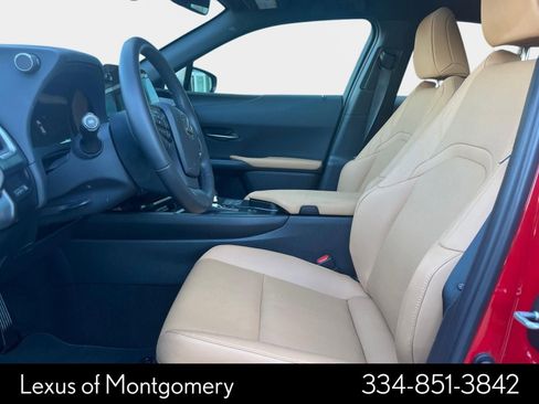 Used 2025 Lexus UX 300h FWD image 9
