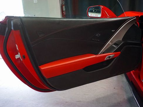 Used 2017 Chevrolet Corvette Grand Sport w/ Z07 Performance Package image 18