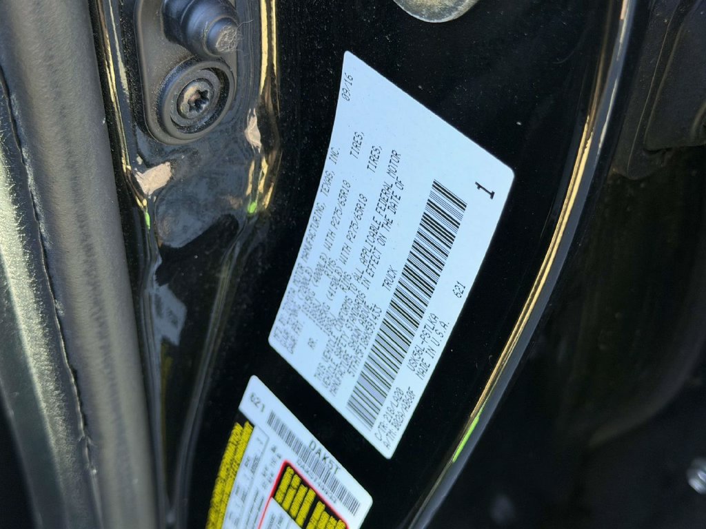 Used 2017 Toyota Tundra Limited AWD/4WD image 25