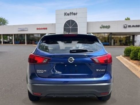 Used 2019 Nissan Rogue Sport SV AWD/4WD image 4