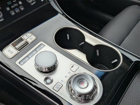 New 2026 Genesis GV70 2.5T image 22