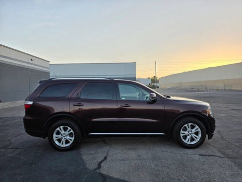 Used 2012 Dodge Durango Crew RWD image 4