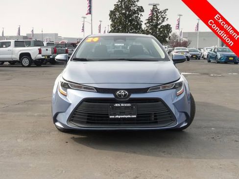 Certified 2024 Toyota Corolla LE image 3