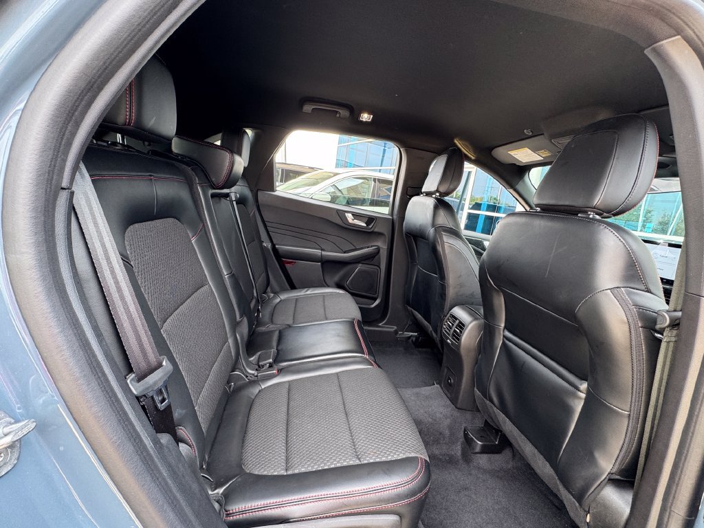 Used 2023 Ford Escape ST-Line w/ Tech Pack #1 AWD/4WD image 28
