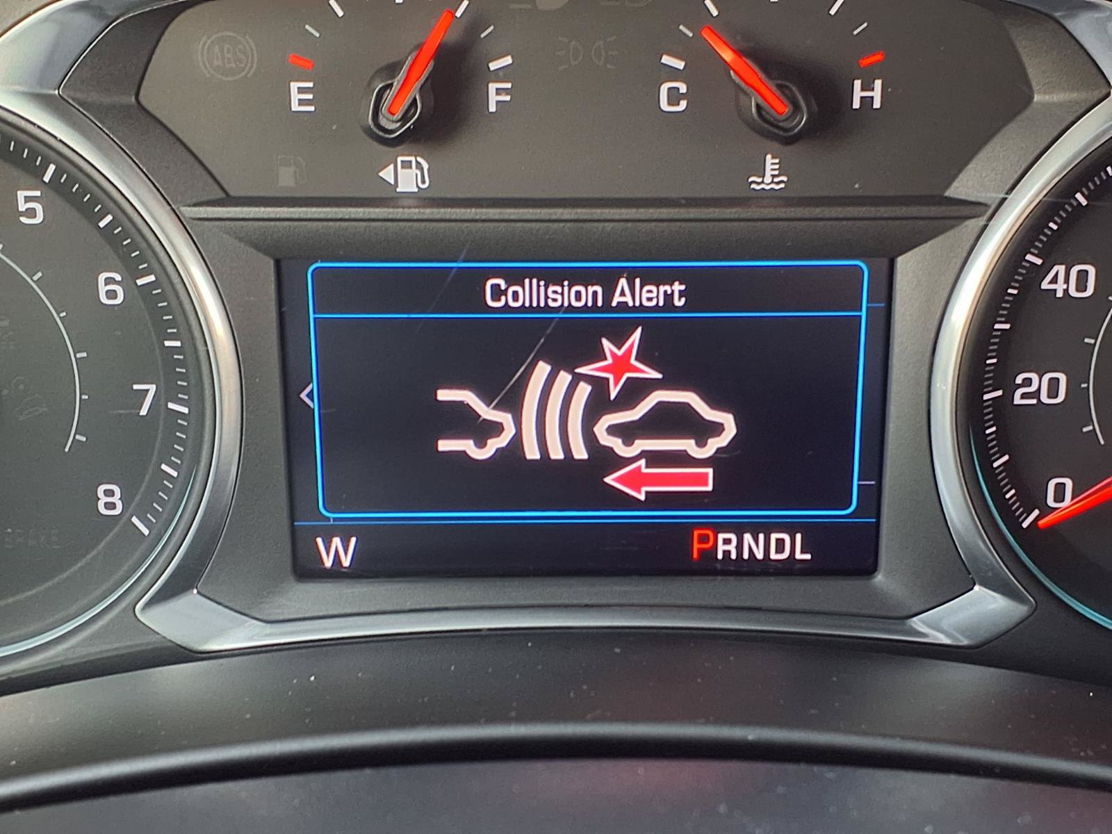 Used 2021 Chevrolet Equinox LT FWD image 18
