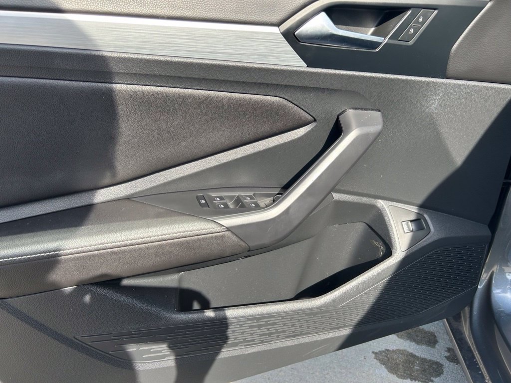 Used 2025 Volkswagen Jetta S FWD image 13