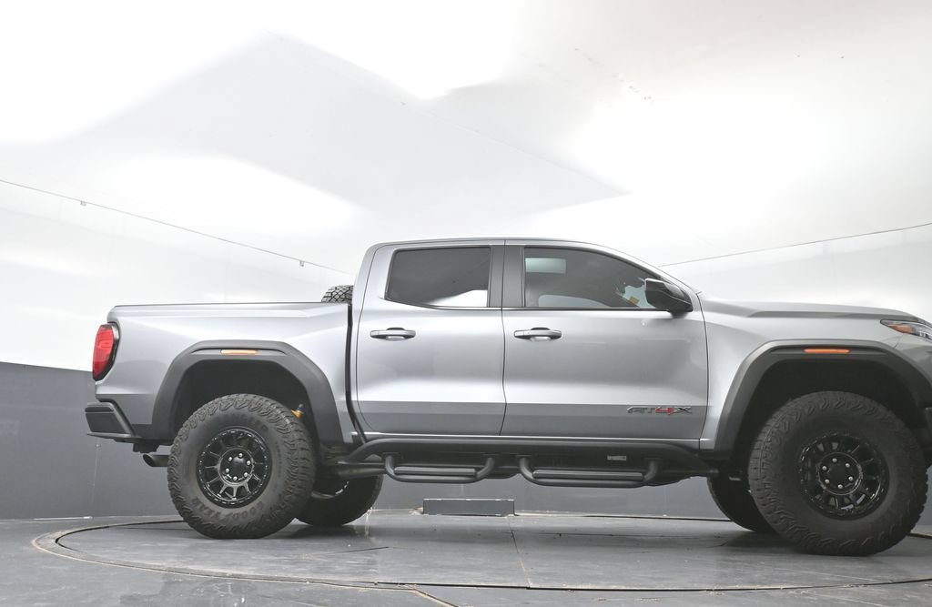 Used 2024 GMC Canyon AT4X w/ AT4X AEV Edition AWD/4WD image 54