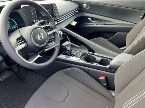 New 2026 Hyundai Elantra Blue image 10