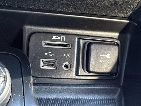 Used 2018 Jeep Cherokee Trailhawk image 31