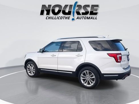 Used 2019 Ford Explorer Platinum image 6