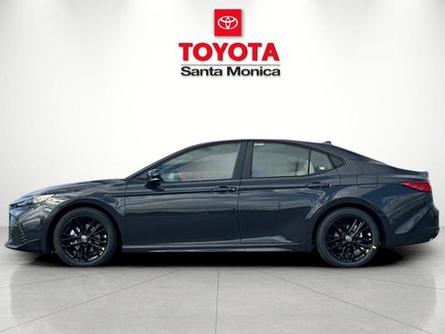 New 2026 Toyota Camry SE FWD image 8