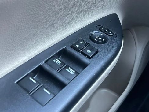 Used 2017 Honda Accord EX-L image 47