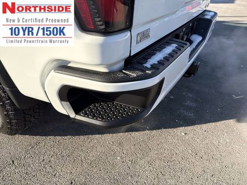 New 2026 GMC Sierra 2500 AT4 w/ Technology Package image 9