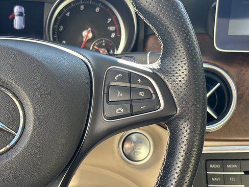 Used 2019 Mercedes-Benz GLA 250 4MATIC image 19