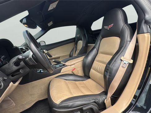 Used 2008 Chevrolet Corvette Coupe w/ Preferred Equipment Group RWD image 33