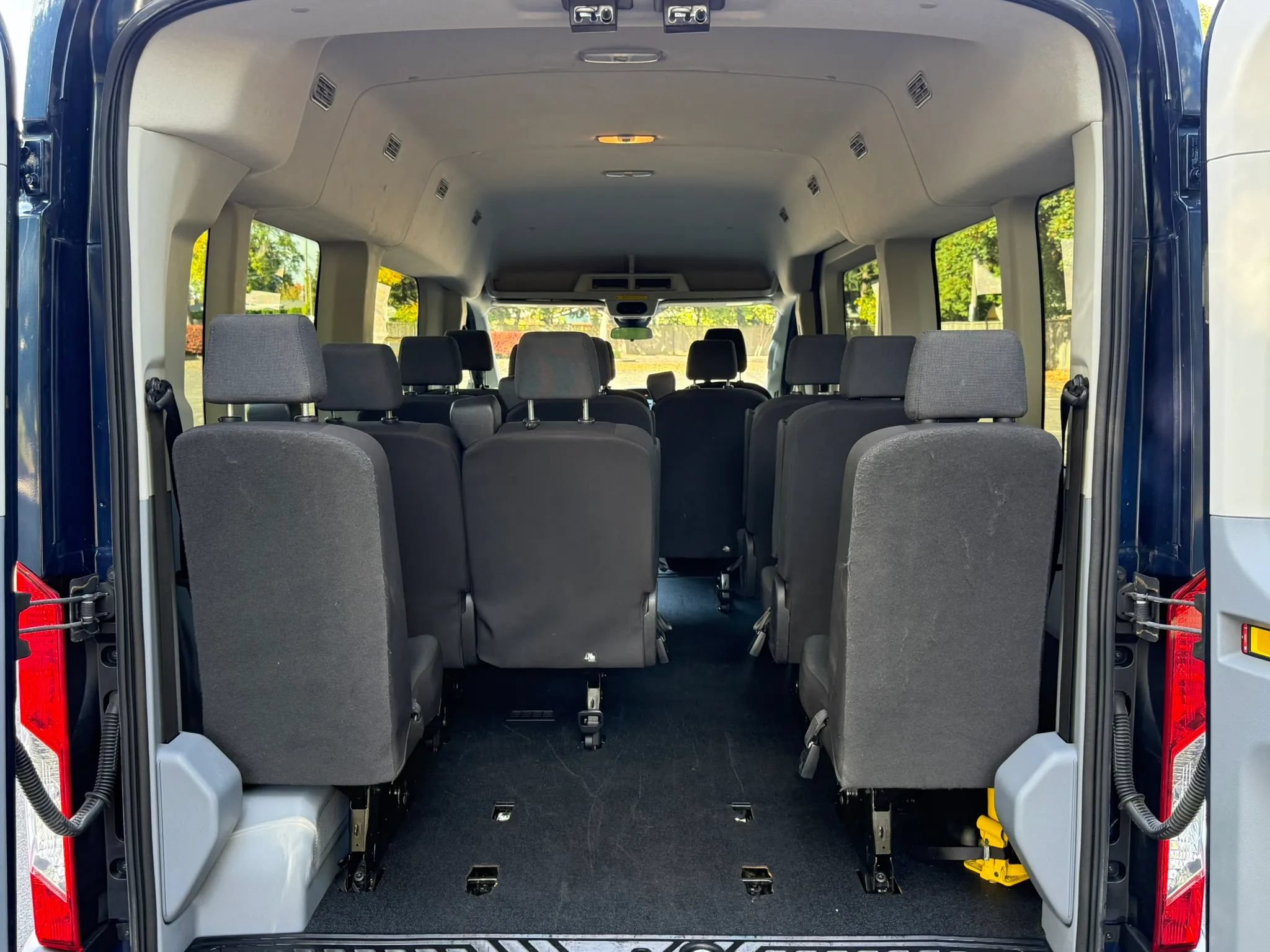 Used 2019 Ford Transit 350 XLT RWD image 28
