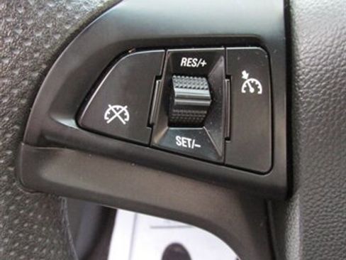 Used 2016 Chevrolet Cruze LT FWD image 19