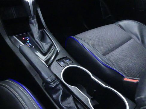 Used 2019 Toyota Corolla SE image 17