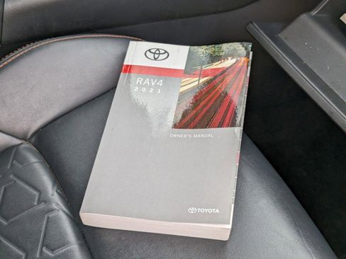 Used 2021 Toyota RAV4 Adventure image 35
