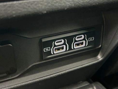 Used 2024 Jeep Grand Cherokee L Altitude AWD/4WD image 25