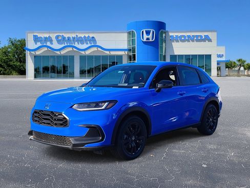 New 2026 Honda HR-V Sport image 2