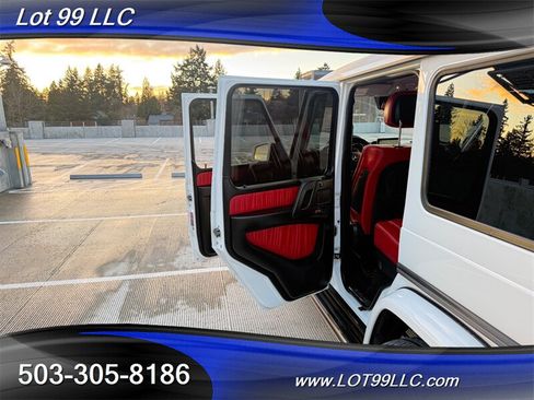 Used 2017 Mercedes-Benz G 550 image 32