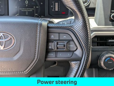 Used 2025 Toyota Tacoma SR5 AWD/4WD image 20