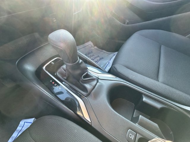 Used 2024 Toyota Corolla LE FWD image 17
