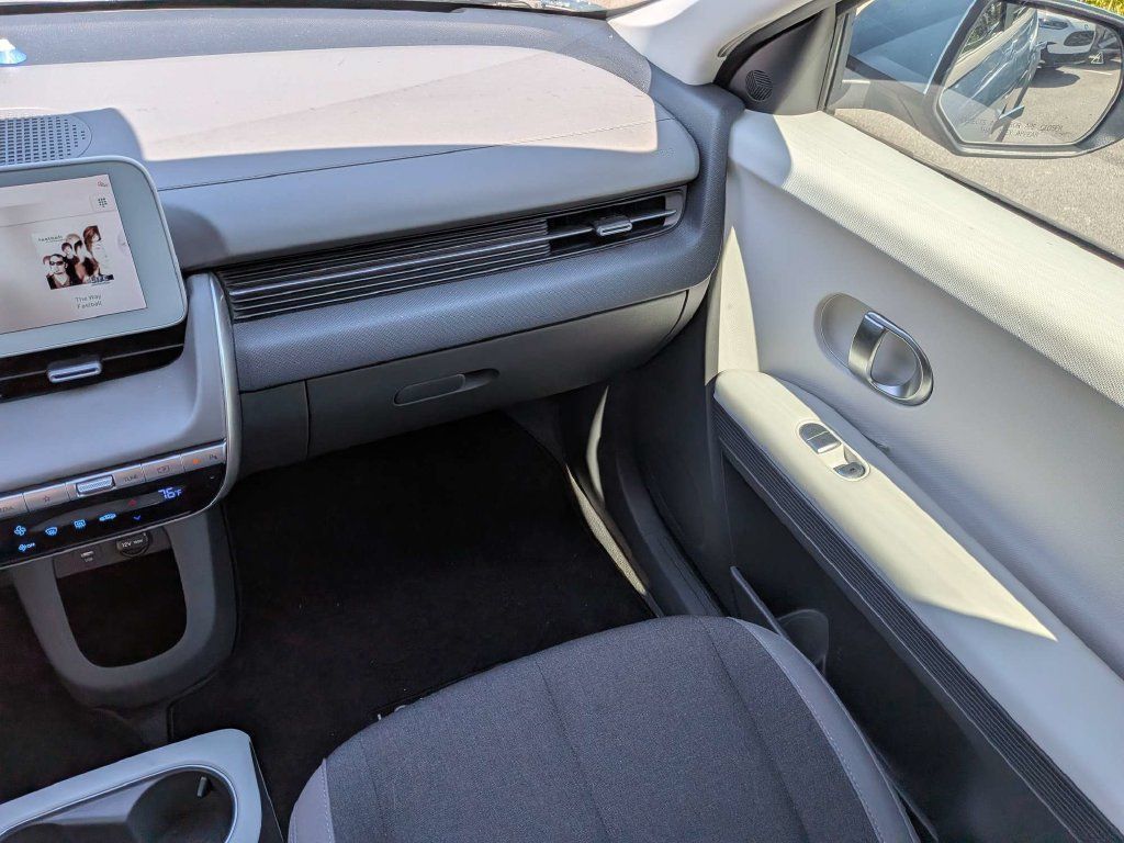 Certified 2024 Hyundai Ioniq 5 SEL RWD image 21